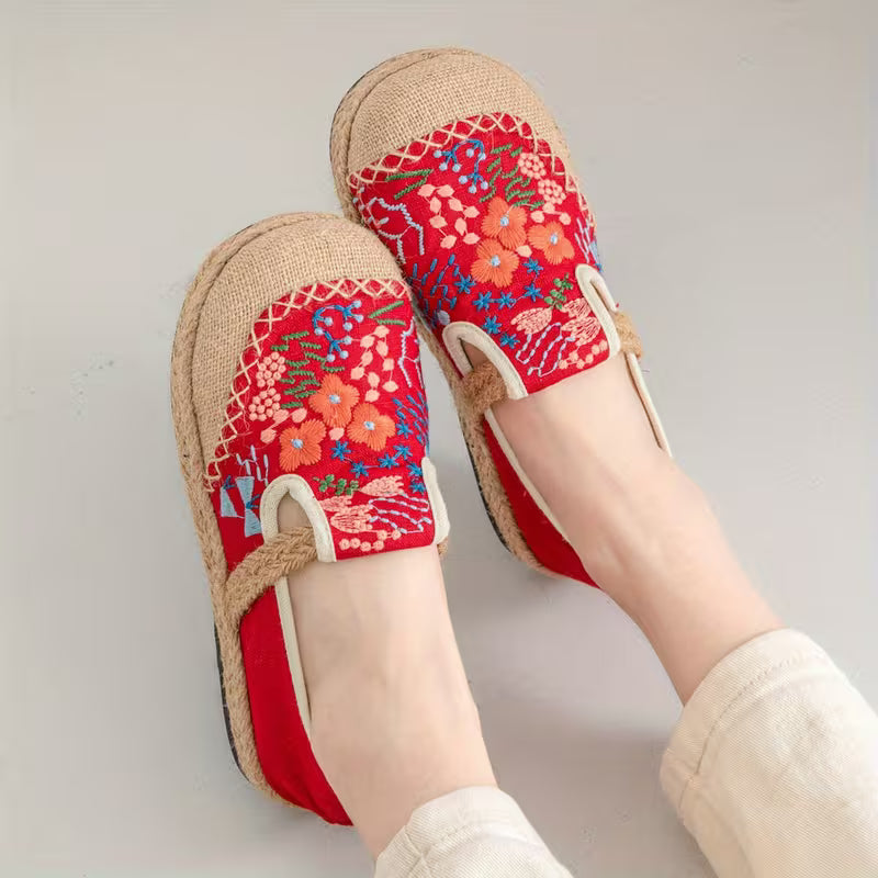Ethnic Style Embroidered Cloth Shoes, Handmade Embroidered Shoes with a Chinese Flair, Vintage Linen Shoes Red