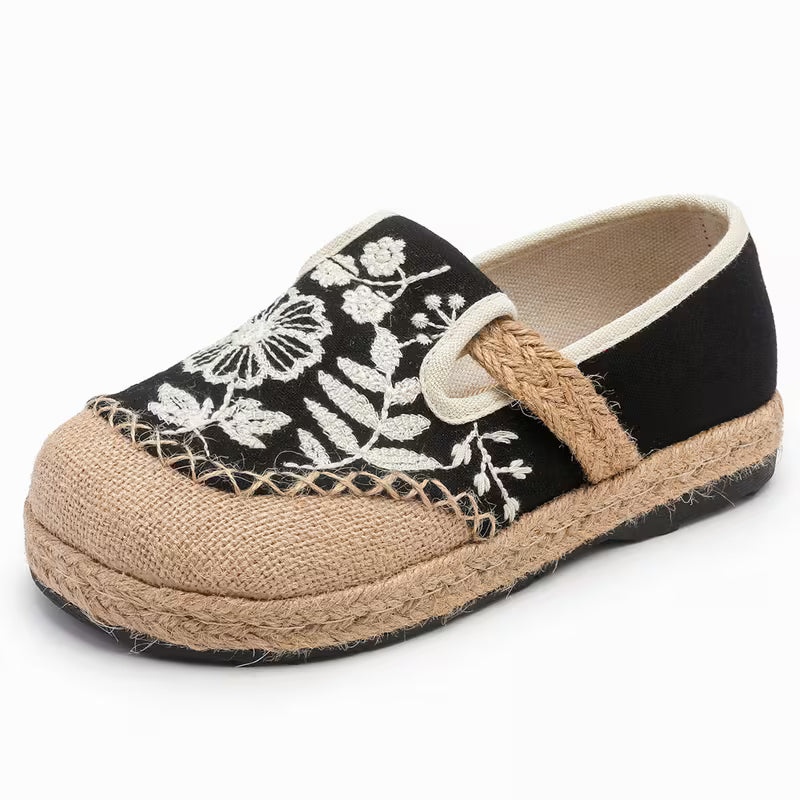 Ethnic Style Embroidered Cloth Shoes, Handmade Embroidered Shoes with a Chinese Flair, Vintage Linen Shoes Black