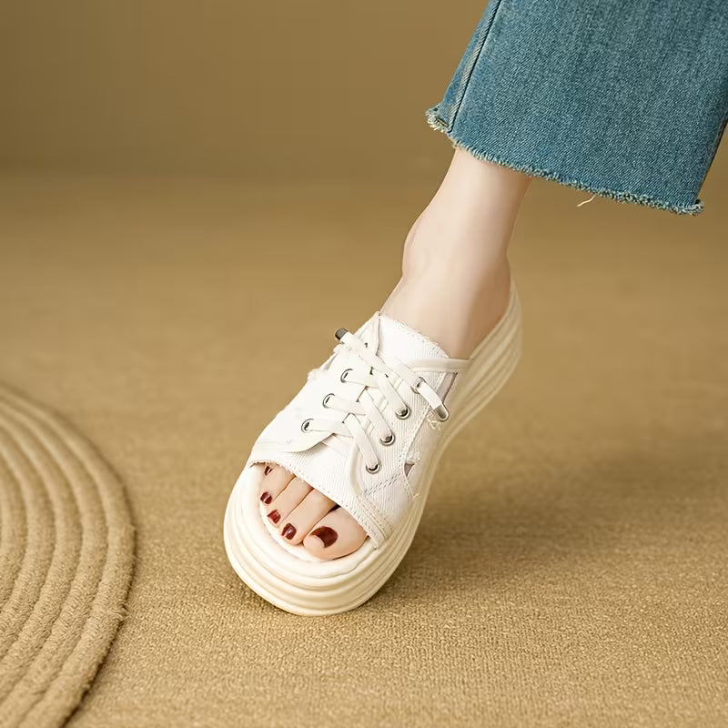 Ladies' White Platform Sandals with a Lace-Up Design And Geometric Pattern Embellishments, Featuring a Casual And Trendy Style White