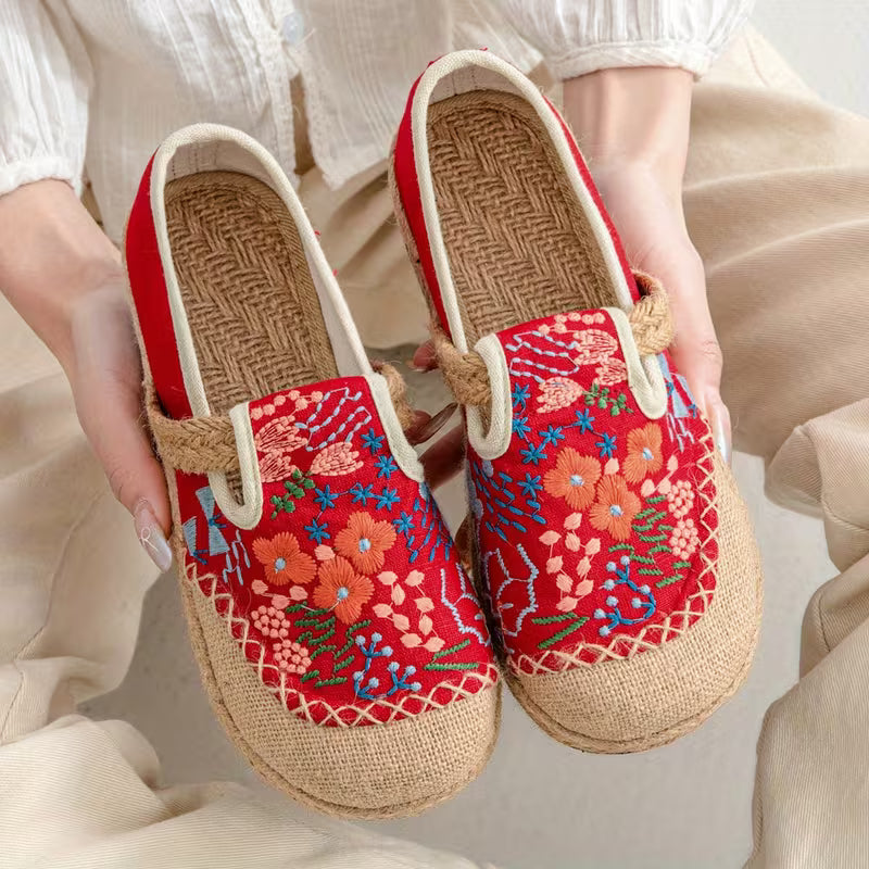 Ethnic Style Embroidered Cloth Shoes, Handmade Embroidered Shoes with a Chinese Flair, Vintage Linen Shoes Red