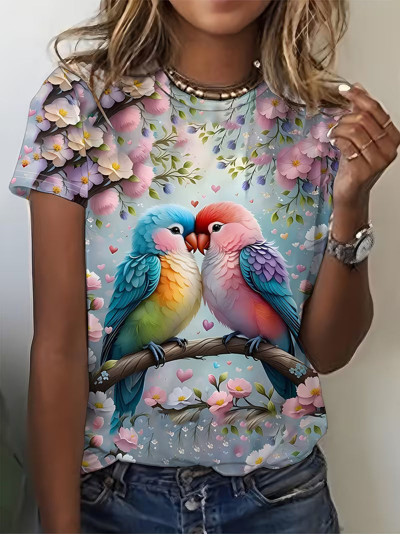 Short-Sleeved T-Shirt for Women Featuring an Adorable Cartoon Parrot Design