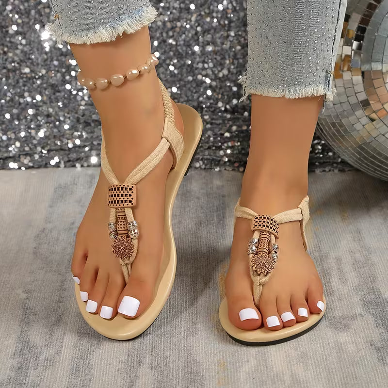 New Summer Flat Sandals for Women with Ethnic Style And Toe Post Design